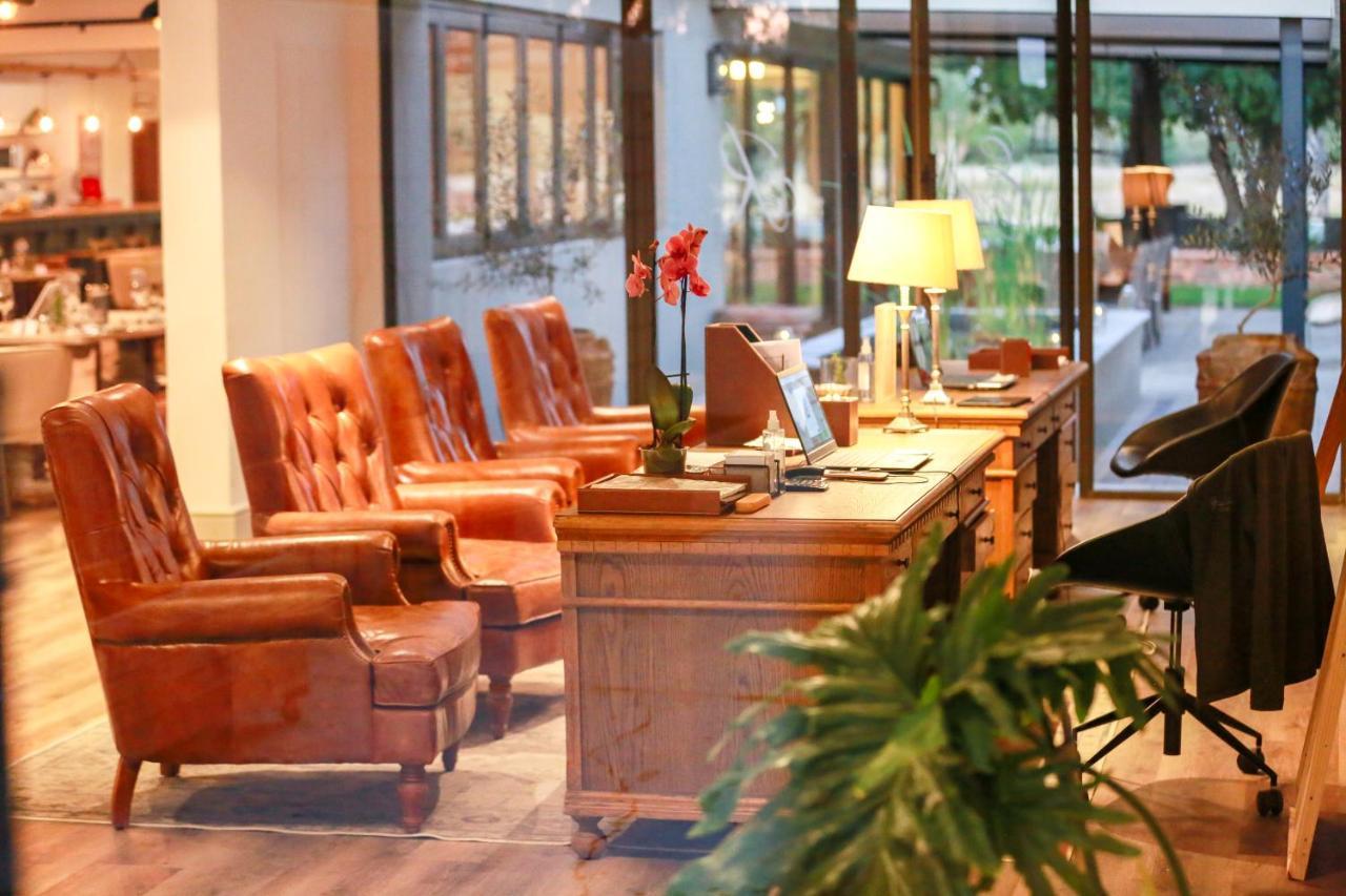 Otjiwa Safari Lodge Otjiwarongo Ngoại thất bức ảnh