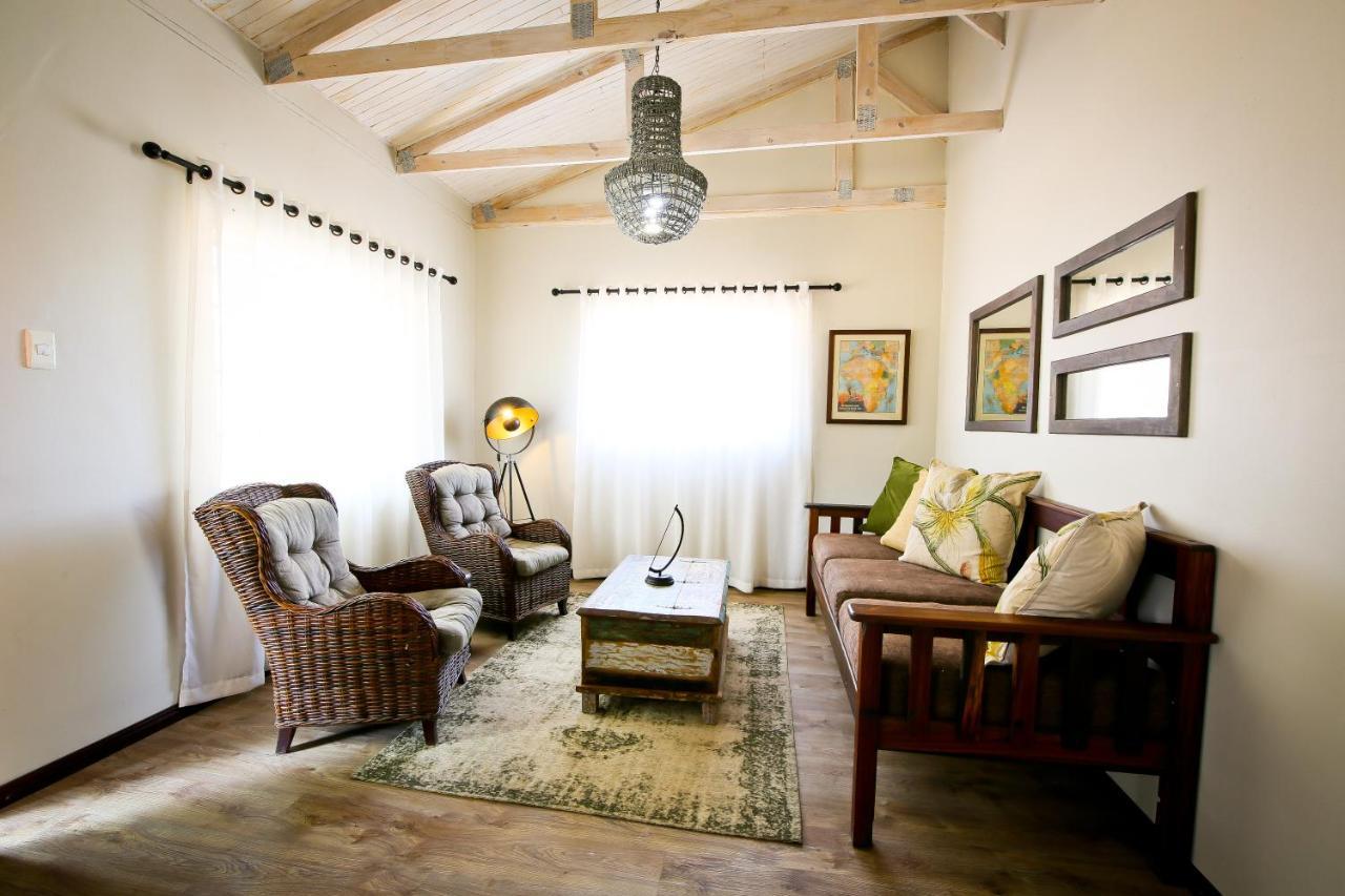 Otjiwa Safari Lodge Otjiwarongo Ngoại thất bức ảnh