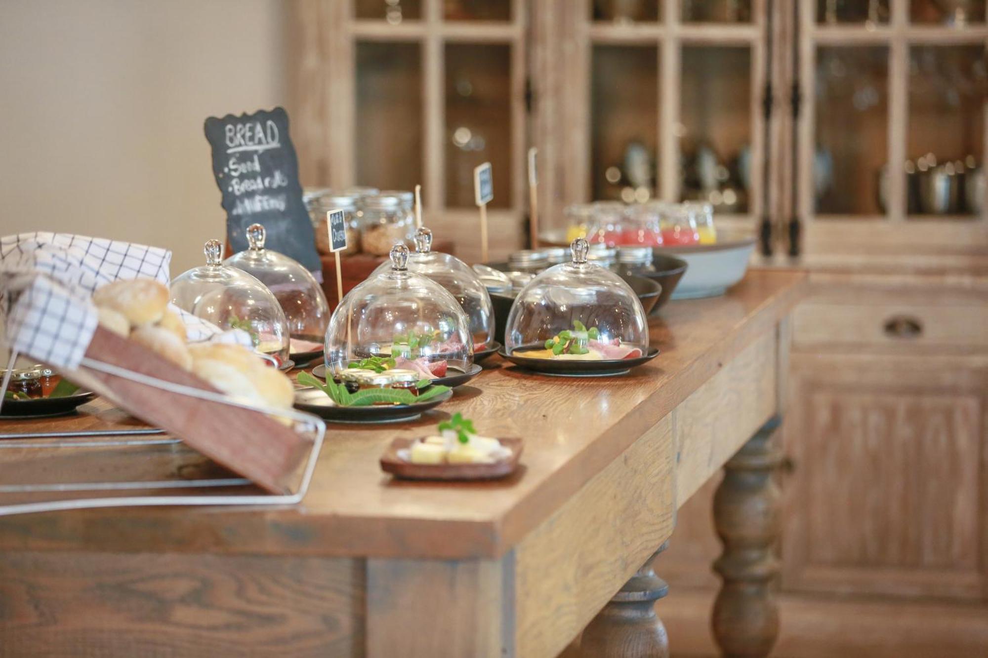 Otjiwa Safari Lodge Otjiwarongo Ngoại thất bức ảnh