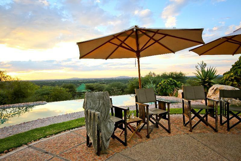Otjiwa Safari Lodge Otjiwarongo Ngoại thất bức ảnh